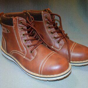 Jonah boys Boots by XRAY Footwear with laces. Boys Size 4 zip up Brown